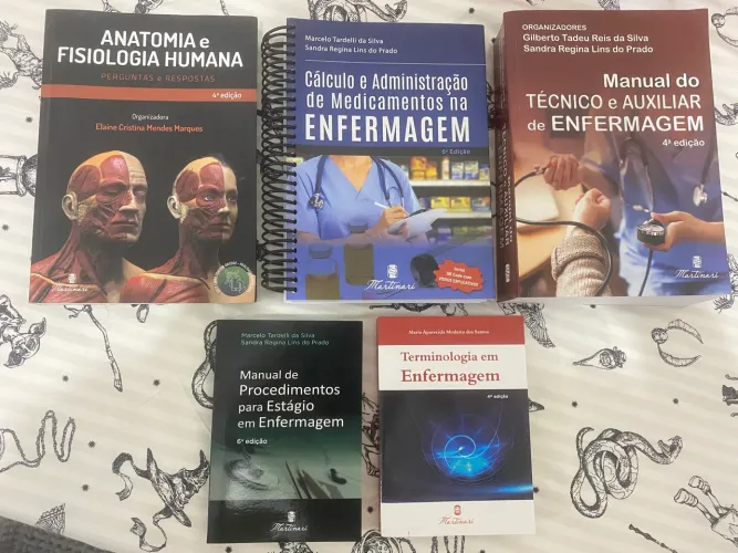 Kit livros de enfermagem