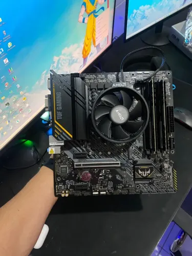 Kit upgrade - placa mãe tuf gaming - 16gb ram - ryzen 5 5500