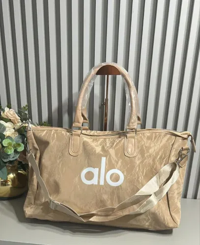 Bolsa Estilo Tote Alo Yoga para Academia e Dia a Dia