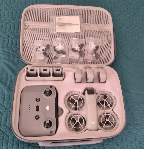 Drone DJi Neo Fly More