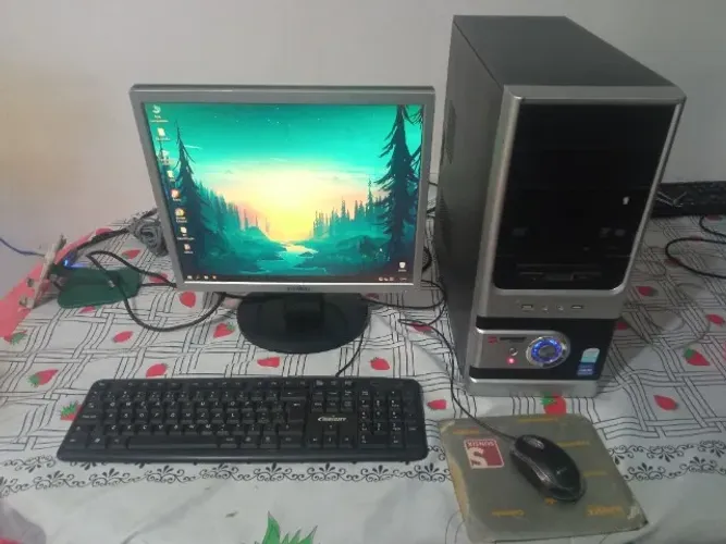 Computador (especificações na fotos e descrição)