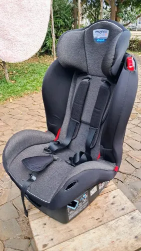 Cadeirinha infantil Burigotto Matrix Evolution K - excelente estado