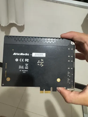 PLACA DE CAPTURA LIVE GAMER HD 2 PCI-E