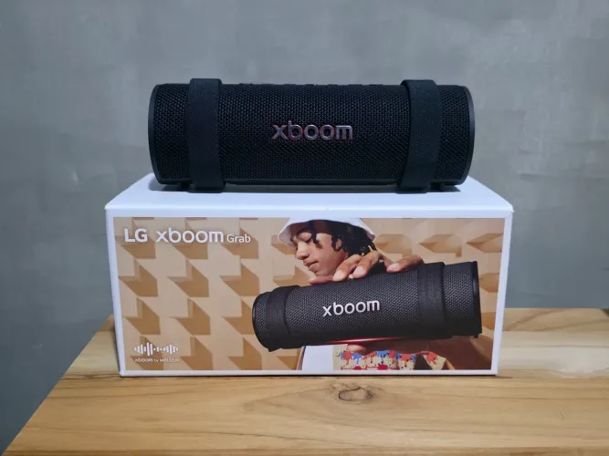 Caixa de som LG Xboom Grab