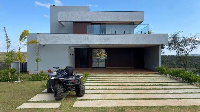 Casa de Condomínio com 3 quartos, Riviera de Santa Cristina XIII, Paranapanema - R$ 3 mi, 