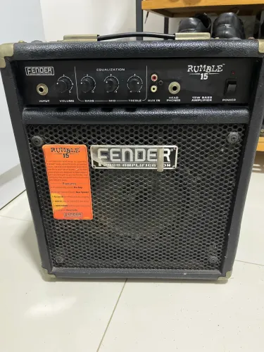 Amplificador Contra Baixo Rumble 15 | Seminovo
