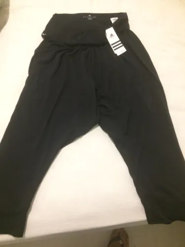 Calça Yoga ADIDAS nova, sem uso, original