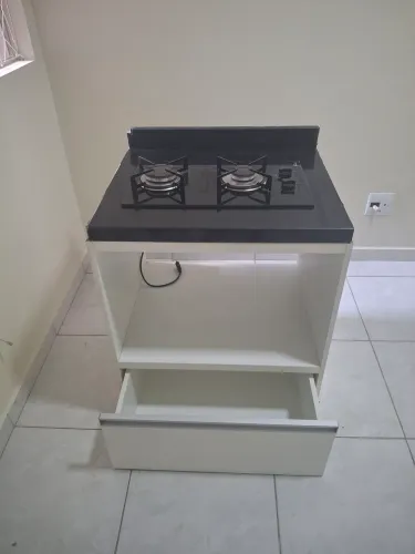 Balcão planejado com cooktop 2 bocas