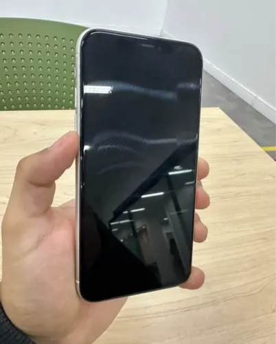 Iphone apple 11 sem datalhes 