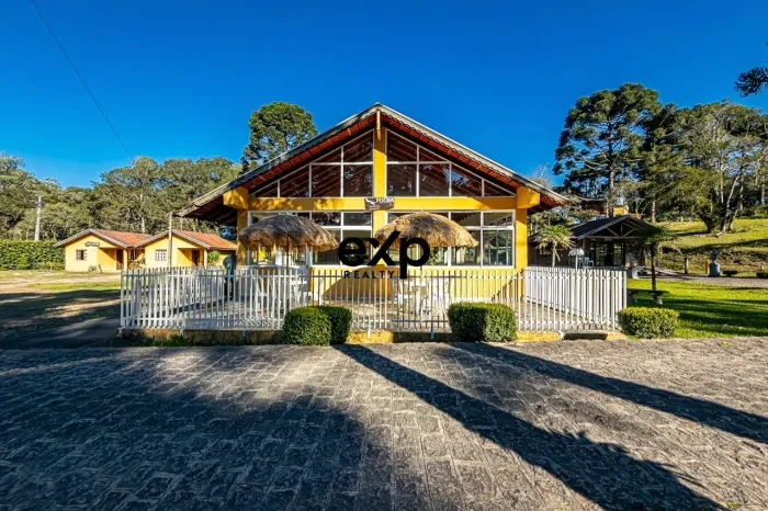 Chácara de Alto Padrão à Venda | Rancho Fundo - Natureza, Lazer e Estrutura Completa
