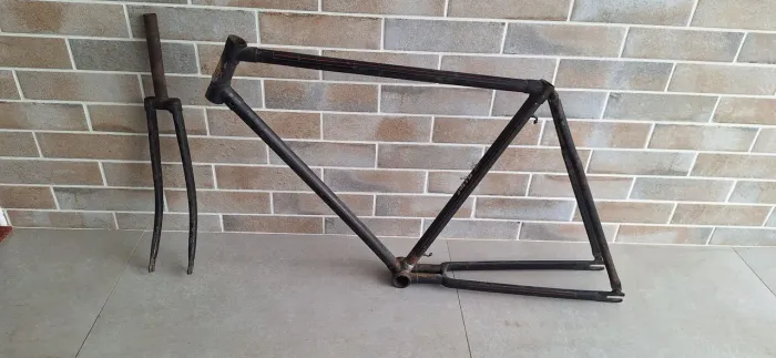 Quadro de bicicleta antiga Phillips, aro 28