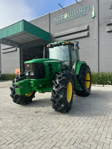 John Deere 6145J 2012