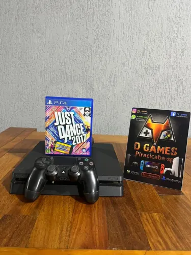 PS4 Slim 500g Semi Novo.