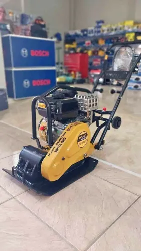 Placa Vibratória a Gasolina 7.5 Hp Uso Profissional - Buffalo (Novo)