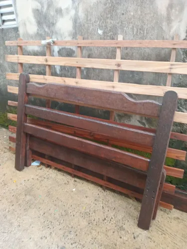 Cama madeira