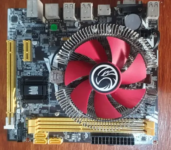 KIT Placa Mãe + Core i3 (3.7GHz) - 1155 + Cooler