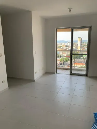 Ap próximo ao largo do limão