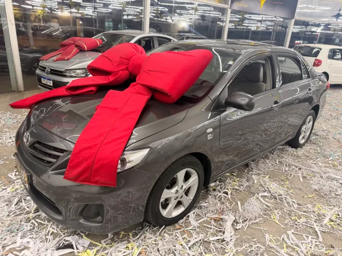 Toyota Corolla GLI 1.8 Flex 16V Aut. 2013