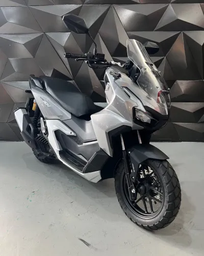 ADV 160