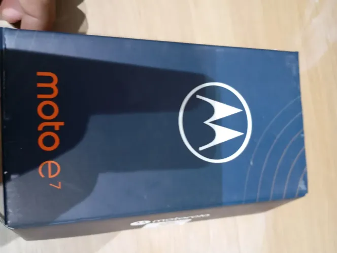 Motorola E7 cinza metálico 