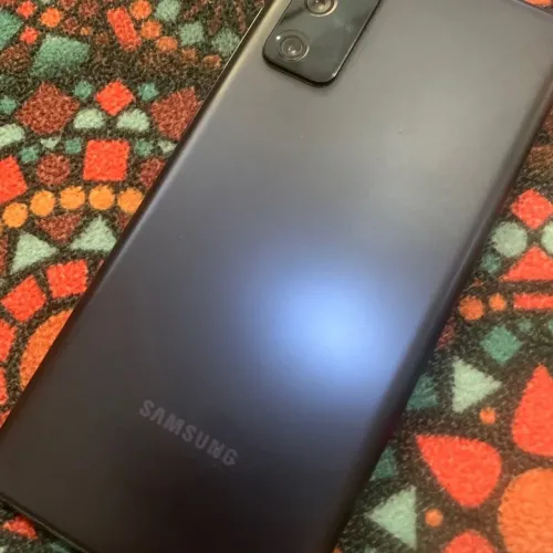 Samsung S20 FE - Usado