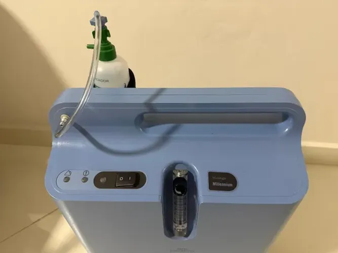 Concentrador de Oxigênio EverFlo 5 LPM - Philips Respironics - Pouco Uso, Excelente Estado