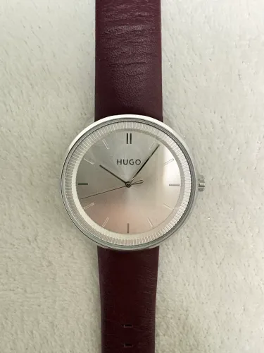 Relógio HUGO BOSS original com caixa + pulseira extra