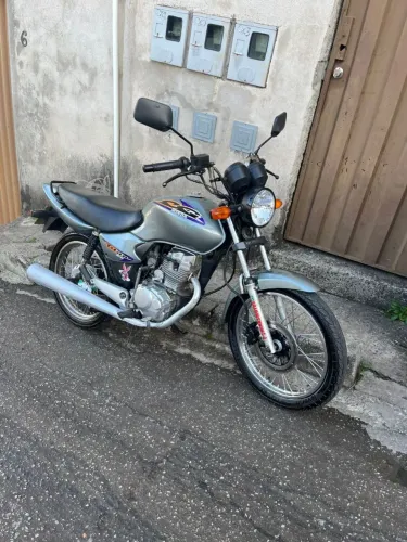 Cg Titan 125 Es