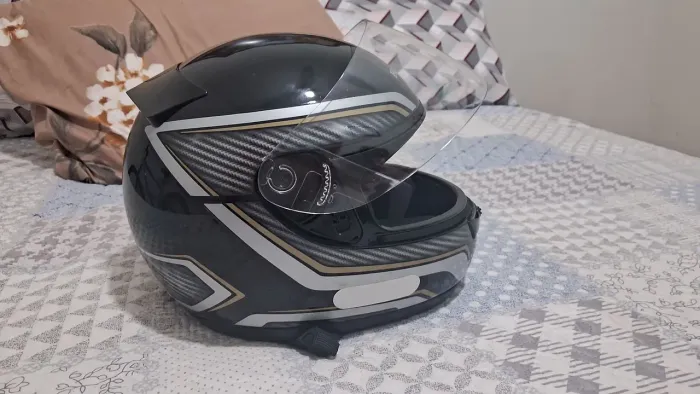 Capacete