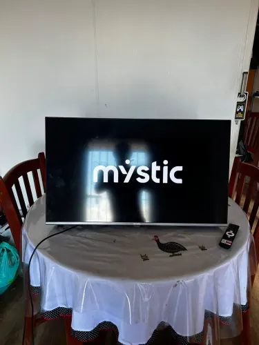 SMART TV MYSTIC ? 23 POLEGADAS