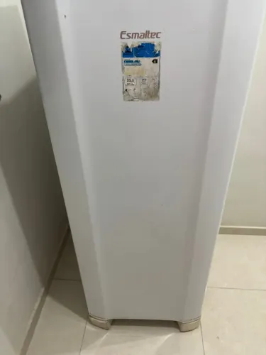 GELADEIRA ESMALTEC