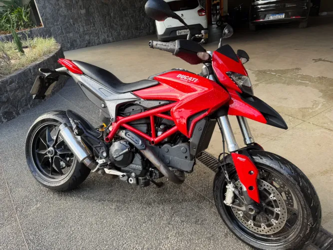 Ducati Hypermotard 821 2016/16