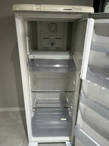 Geladeira Electrolux 