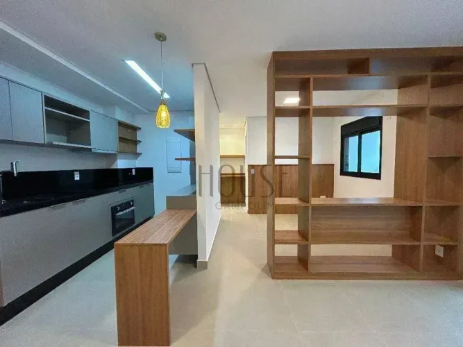 Apartamento com 1 dormitório para alugar, 47 m² por R$ 5.250,00/mês - Condomínio Edifício
