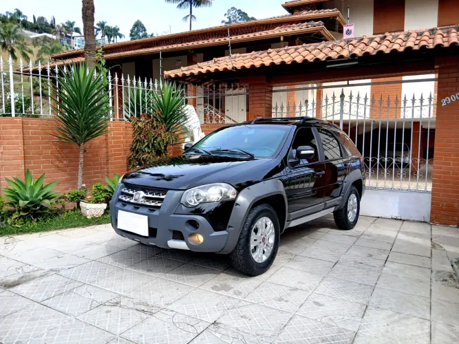 Fiat Palio Weekend Adventure Locker 1.8 Flex 2012