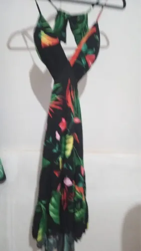 Lindo vestido usado uma única vez