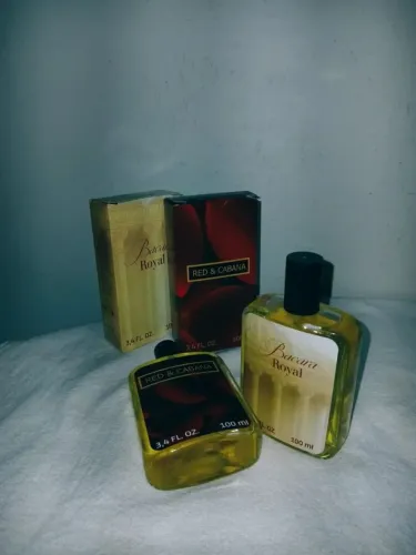 Vende-se esses perfumes 1 por 75 ou os 2 por 120