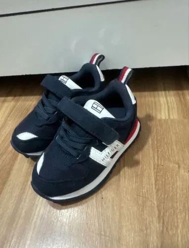 Tênis Tommy Hilfiger original 