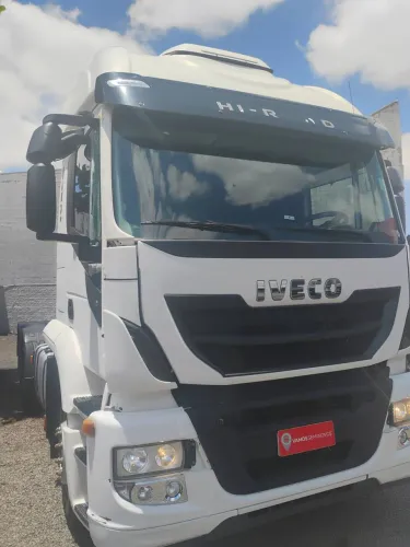 Iveco Stralis Hi Way 600-S44T 6x2 (diesel) (E5) 2021/2022 Vamos Seminovos Campinas