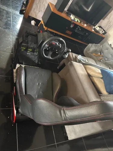 Cockpit extreme racing + Volante Logitech G920