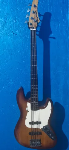 Contrabaixo samick jazzbass 4 cordas