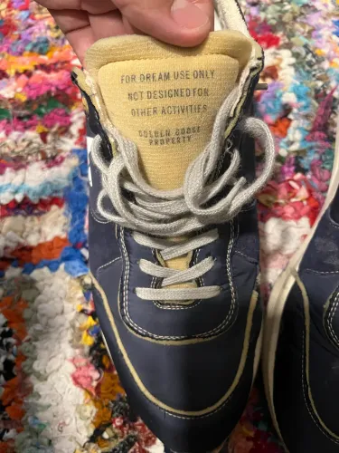 Tênis Golden Goose