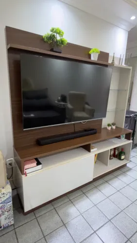 Rack com painel para tv