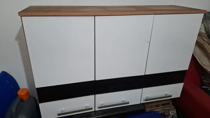 Vendo armário de cozinha semi novo