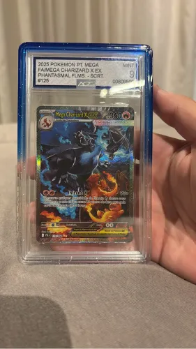 Carta charizard graduada