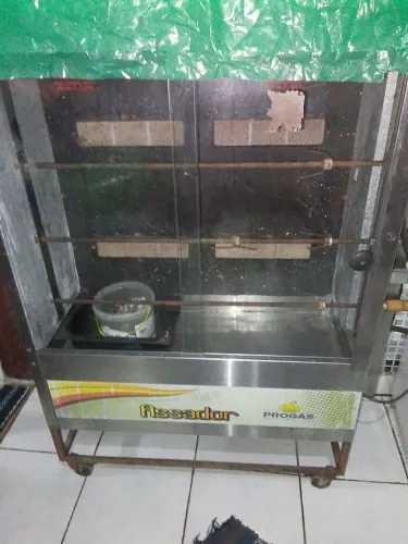 Vende seve seve pra restaurante
