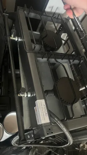 Fogão Industrial Duas bocas com chapa para Churrasco