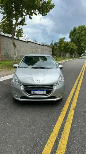 Peugeot 208 Active/active Pack 1.5 Flex 8V 5P 2016
