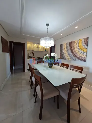 Excelente Apartamento à Venda, 3/4 sendo uma suíte, na Cidade Nova no Centro de Ilhéus/BA
