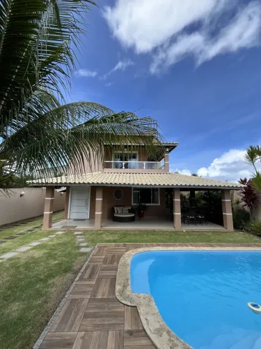 Casa à venda com 4/4 em condomínio. Barra de Jacuípe - Linha verde- Bahia.